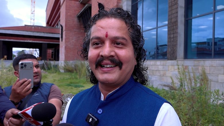 सिंहदरबारबारे दिएको अभिव्यक्तिको बचाउ गर्दै हरी ढकालले भने– ‘इतिहास मेटिँदैन’